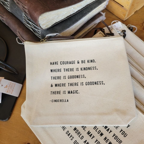 Meet your Posher, Jorie - Picture 1 of 1